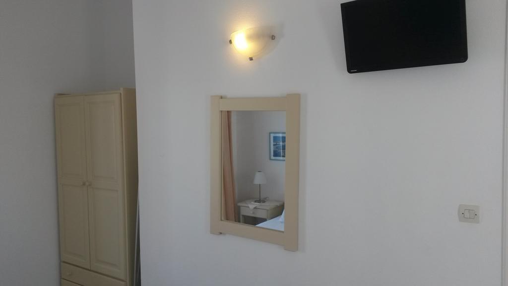 Antonia Studios Náousa Kamer foto